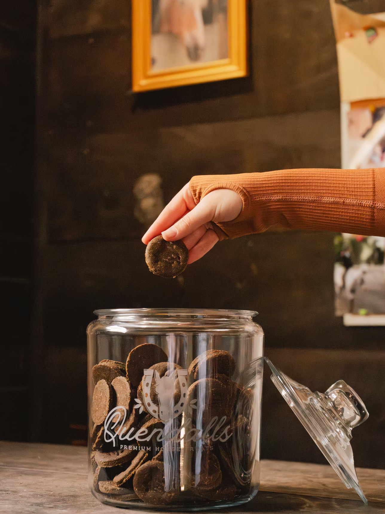 Quendalls Premium Glass Treat Jar